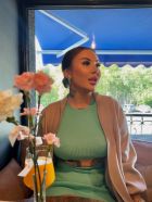 Вика, 8 952 182-44-24